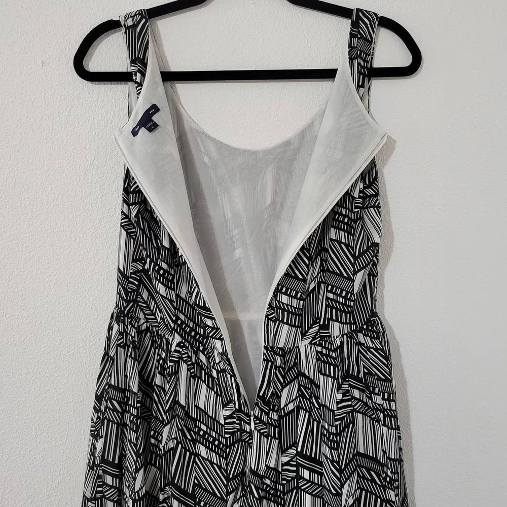 Gap Sleeveless Geometric Print Dress - Picture 5 of 8